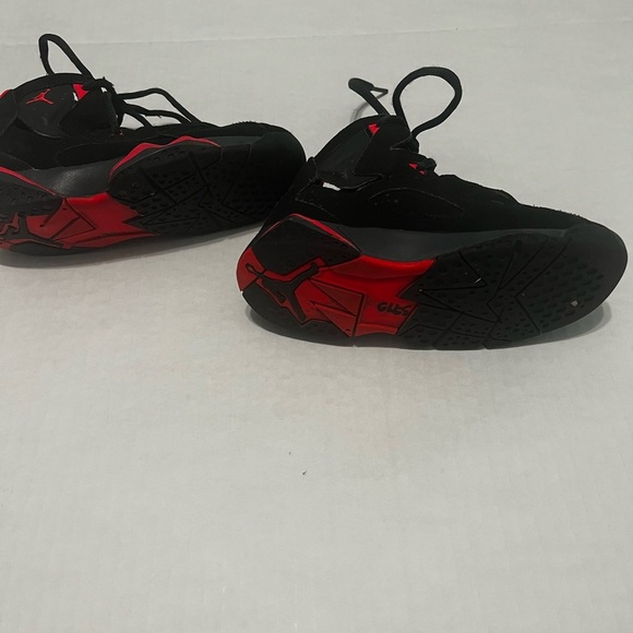 Jordan Kids Black and Red High-Top Sneakers - Picture 4 of 6